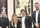 Kicillof firmó convenios con Marisa Fassi y otros intendentes  para la compra de equipamiento