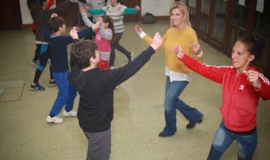 Marisa Fassi une la educación universitaria con la cultura