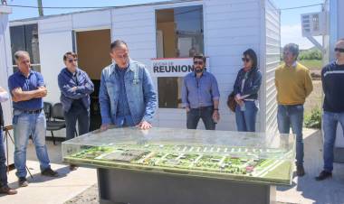 Empresarios y comerciantes de Cañuelas conocieron el futuro Mercado Agroganadero