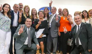 Duro comunicado de Prensa de los Consejeros Escolares del Frente de Todos