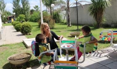 Fassi en el inicio de clases del Jardín Maternal Municipal “Gotitas de Amor”