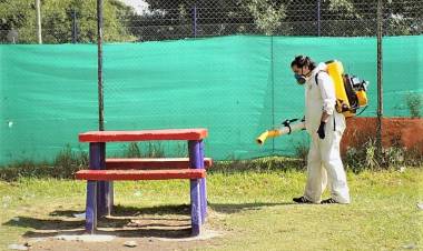 Se extiende el servicio de fumigación a barrios y localidades