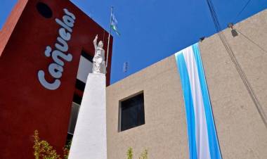 La intendenta Marisa Fassi constituyó la Comisión del Bicentenario