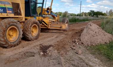 Mejora de calles y desagües en El Taladro