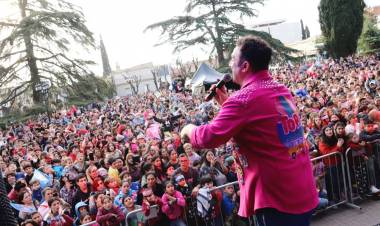Más de 8 mil personas disfrutaron del show de “Topa en Vivo”