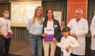  Más de 50 trabajadoras recibieron su certificado de Promotoras de la Salud