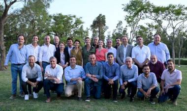 Marisa Fassi y otros intendentes respaldaron a Cristina: «La discusión es pueblo o Magnetto»