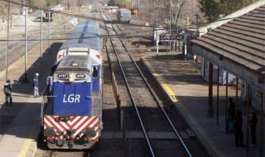 Casta de los Trenes: aplican un recorte de 150 servicios en el Tren Roca