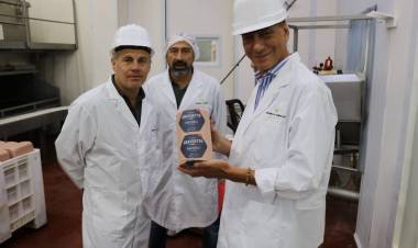 Danza de nombres en el Peronismo bonaerense con el gobierno de Axel