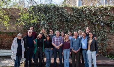 Los diputados de UxP del Parlasur y Marisa Fassi se reunieron con Máximo Kirchner en Cañuelas