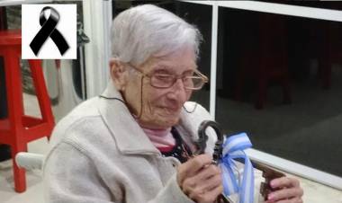 Duelo Comunitario por la partida de Elba Lydia García