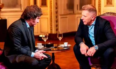 De Fantino y periodistas ensobrados