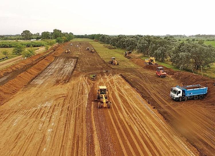 Marisa Fassi celebró el inició de las obras de la Autopista Cañuelas-Azul