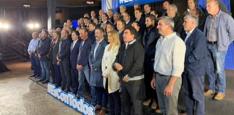 Los Intendentes del PJ presionan por el armado final de las listas