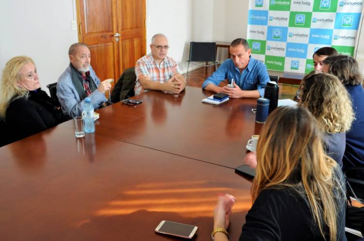 Nueva instancia de negociaciones del Gobierno municipal con el Centro Nefrológico Agüero para restablecer el centro de diálisis