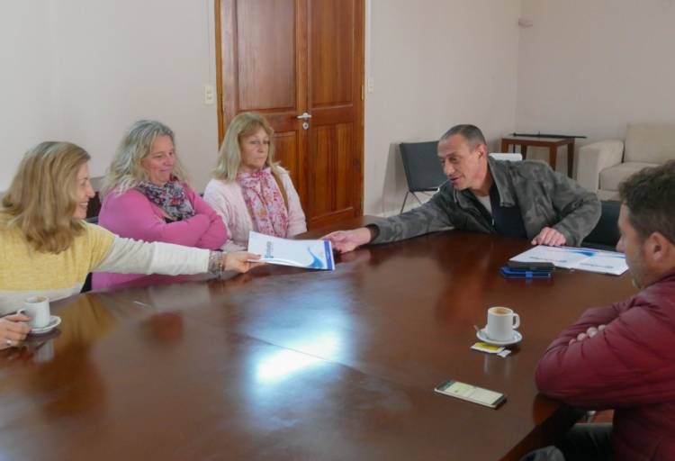 Colaboración con instituciones de la comunidad