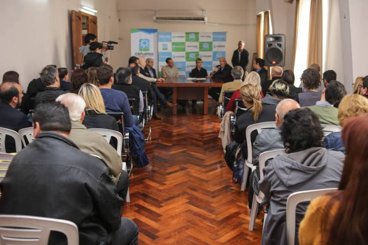 El Municipio y la Universidad de Morón convinieron voluntades para emplazar una sede académica en Cañuelas