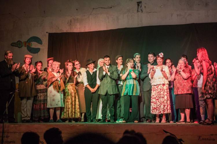 Noche de teatro en el Instituto Cultural Cañuelas