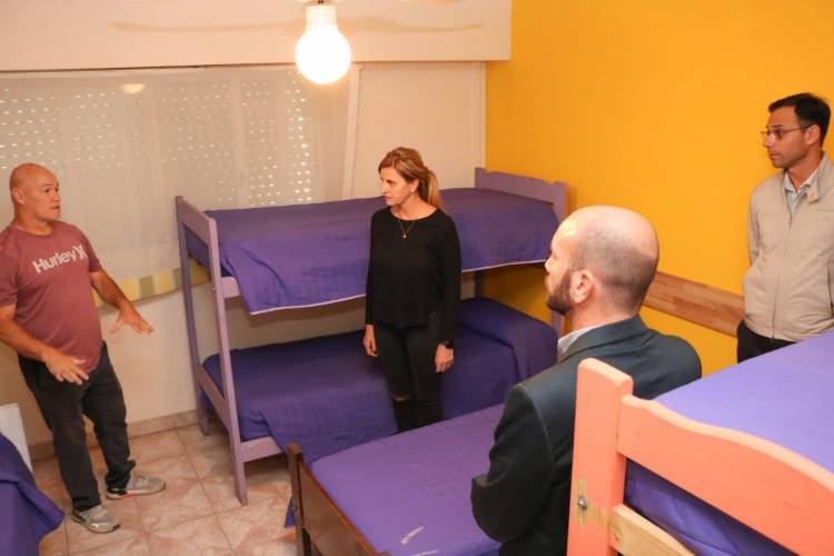 Visita al Centro de SMATA donde se instalará un “hotel de aislamiento”