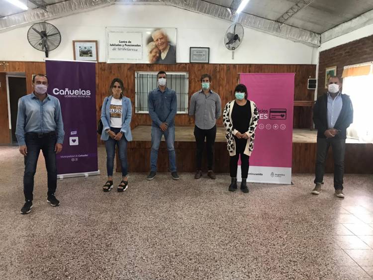 Se presentó el programa Beneficios Anses en Uribelarrea