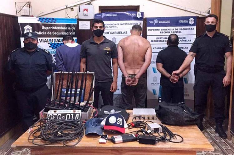 Recuperan en Cañuelas un camión de Arcor asaltado en Arroyo Cabral