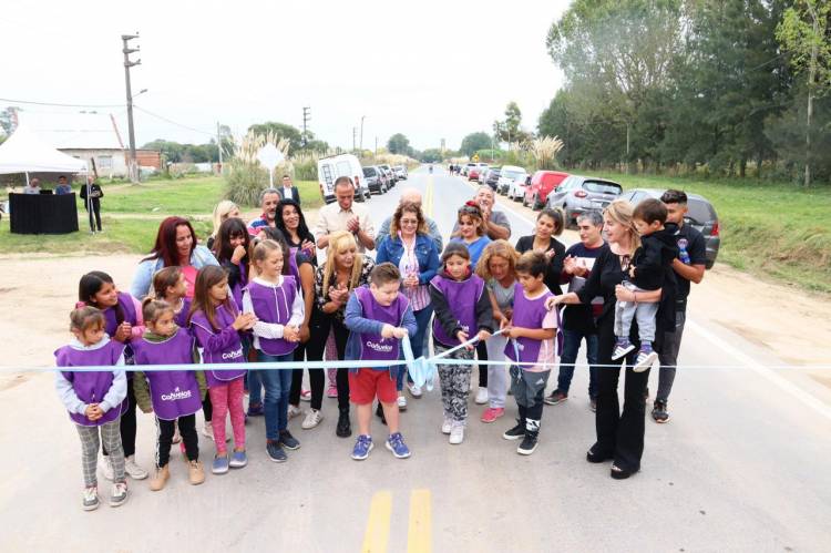El Municipio inauguró la obra de asfalto en las calles Allende y Jauretche