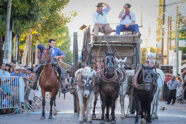 Multitudinario cierre de una nueva edición de "Tiempo de Gauchos" en Cañuelas.