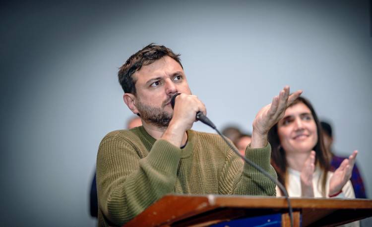 JUAN GRABOIS VISITA TIERRA DEL FUEGO A 42 AÑOS DE LA GUERRA DE MALVINAS