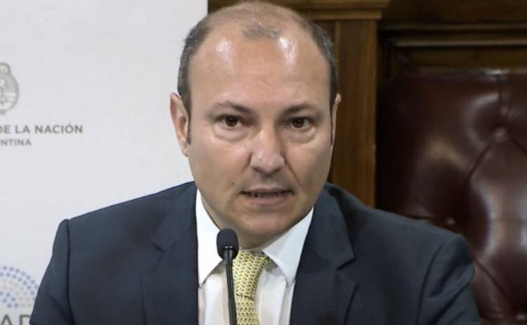 UN JUEZ FEDERAL, SOSPECHADO DE CORRUPCIÓN Y CON PEDIDO DE DETENCIÓN, FUE PREMIADO CON UN NUEVO JUZGADO